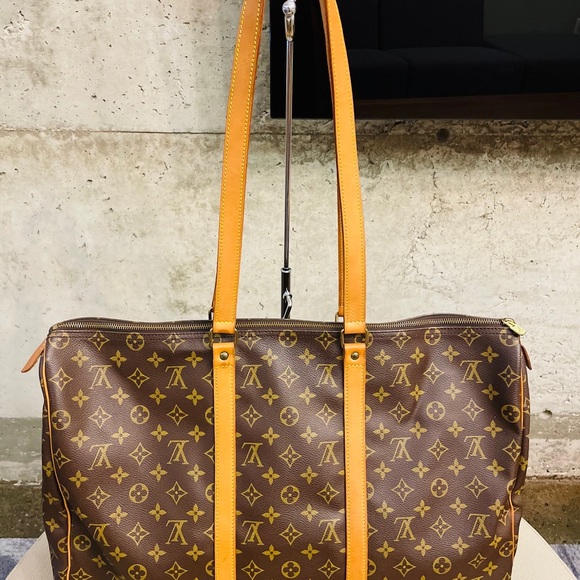 Authentic Louis Vuitton Flanerie 50 ❌SOLD ❌ - Picture 2 of 15